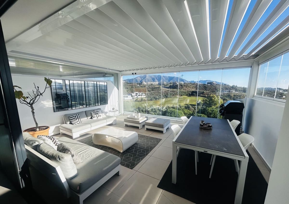3 soverom Leilighet til salgs i Mijas Golf med svømmebasseng garasje - € 719 000 (Ref: 9976258)