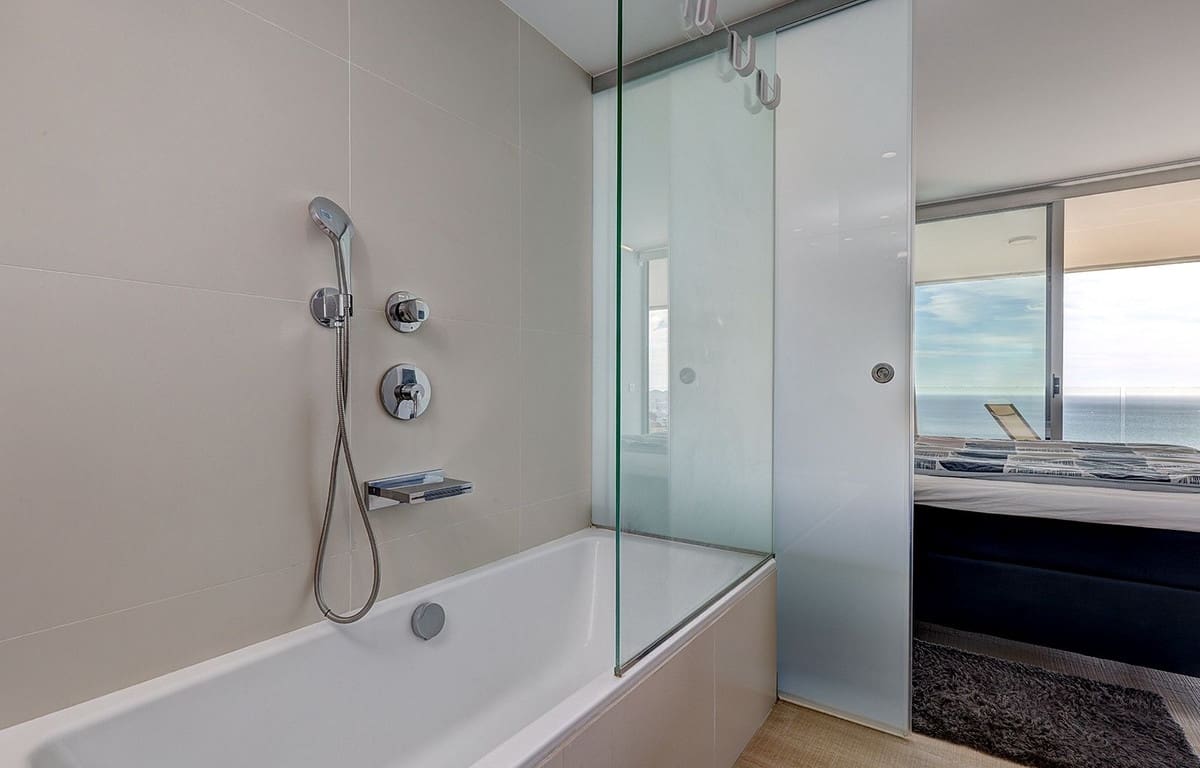 2 sypialnia Apartament na sprzedaż w Fuengirola z basenem - 695 000 € (Ref: 9976269)