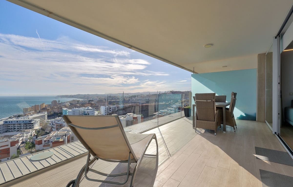 2 sypialnia Apartament na sprzedaż w Fuengirola z basenem - 695 000 € (Ref: 9976269)