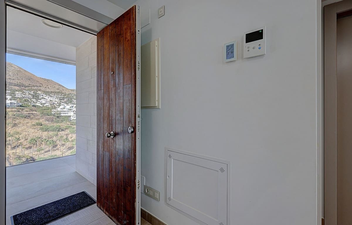 2 sypialnia Apartament na sprzedaż w Fuengirola z basenem - 695 000 € (Ref: 9976269)