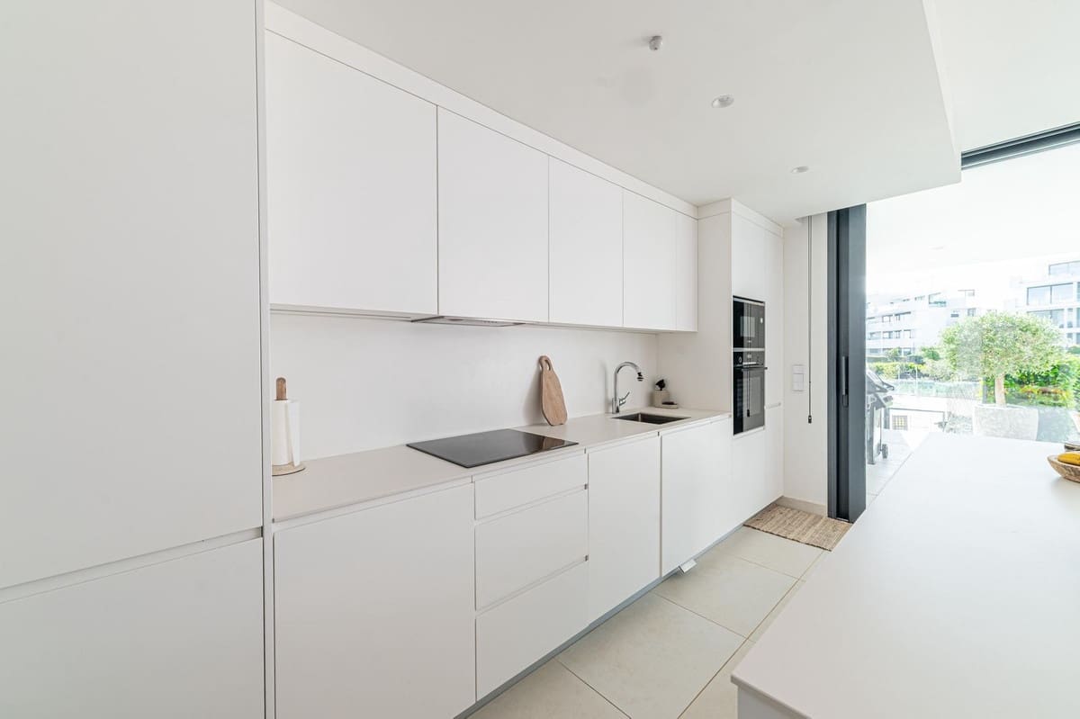 2 sypialnia Apartament na sprzedaż w Benalmadena z basenem garażem - 730 000 € (Ref: 9976270)