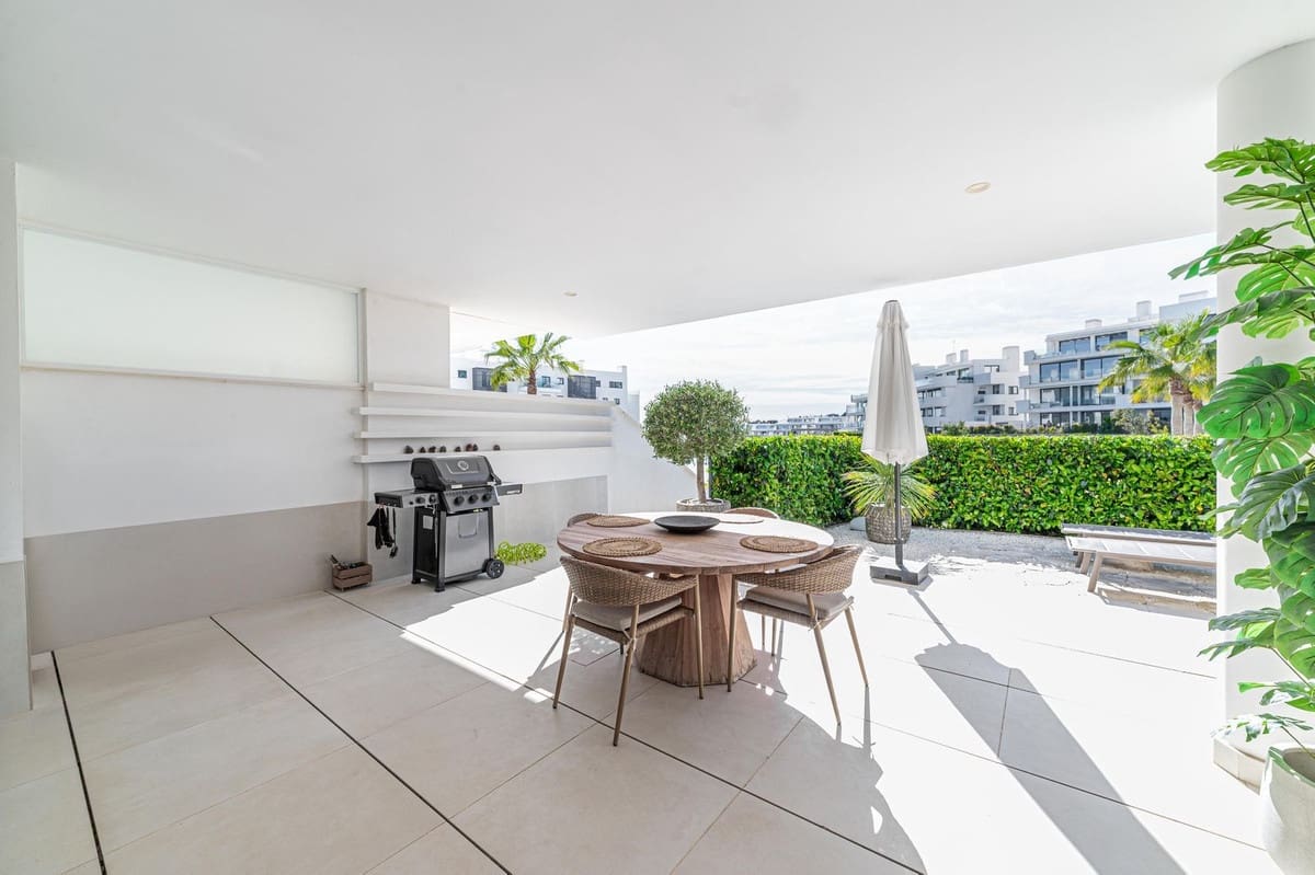 2 sypialnia Apartament na sprzedaż w Benalmadena z basenem garażem - 730 000 € (Ref: 9976270)