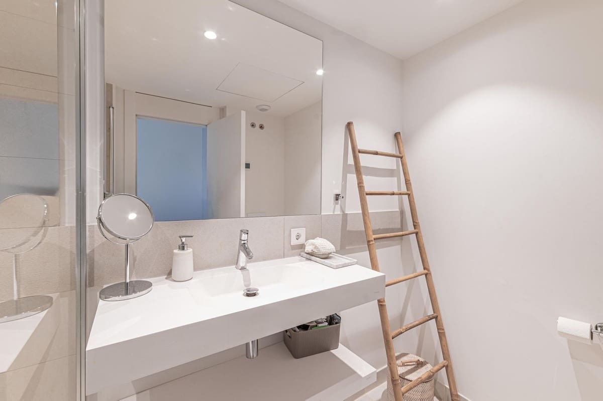 2 sypialnia Apartament na sprzedaż w Benalmadena z basenem garażem - 730 000 € (Ref: 9976270)