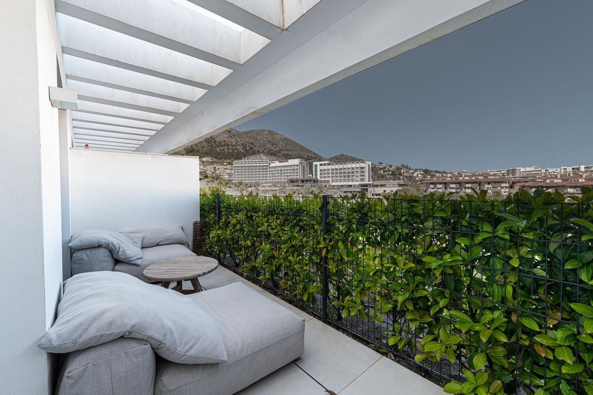 2 sypialnia Apartament na sprzedaż w Benalmadena z basenem garażem - 730 000 € (Ref: 9976270)