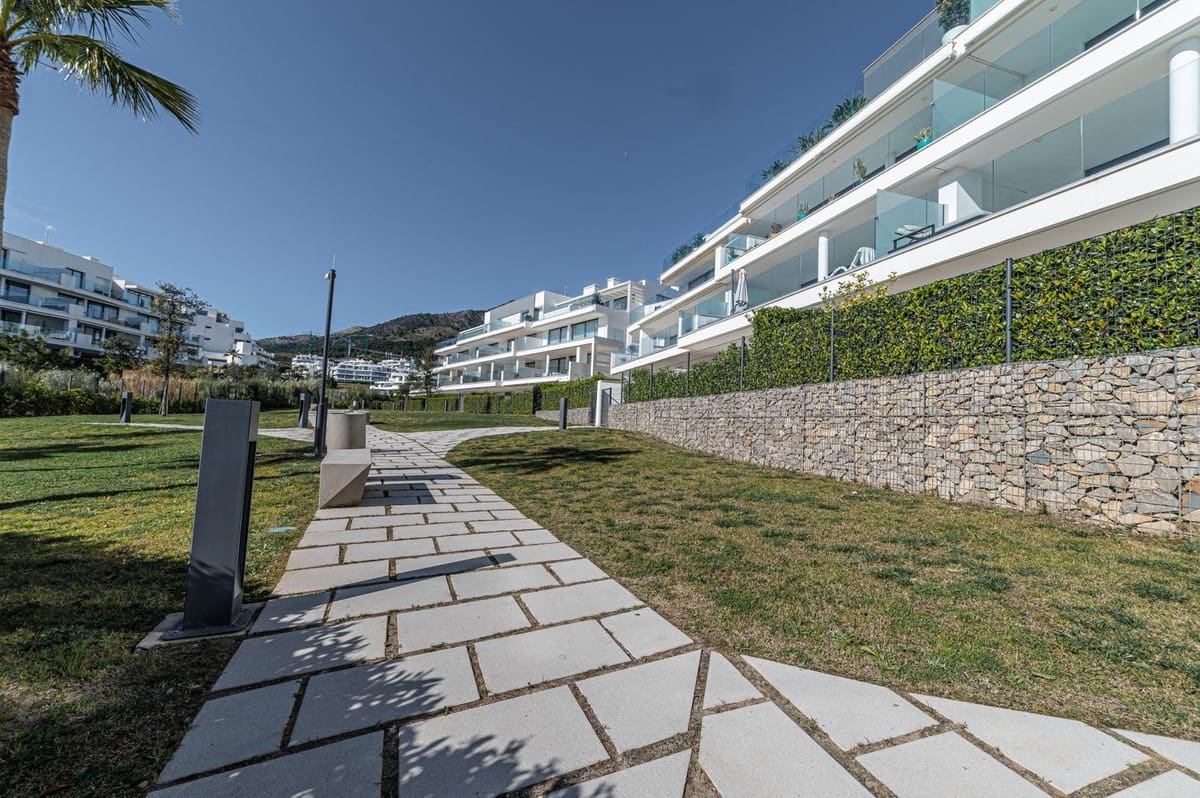 2 sypialnia Apartament na sprzedaż w Benalmadena z basenem garażem - 730 000 € (Ref: 9976270)