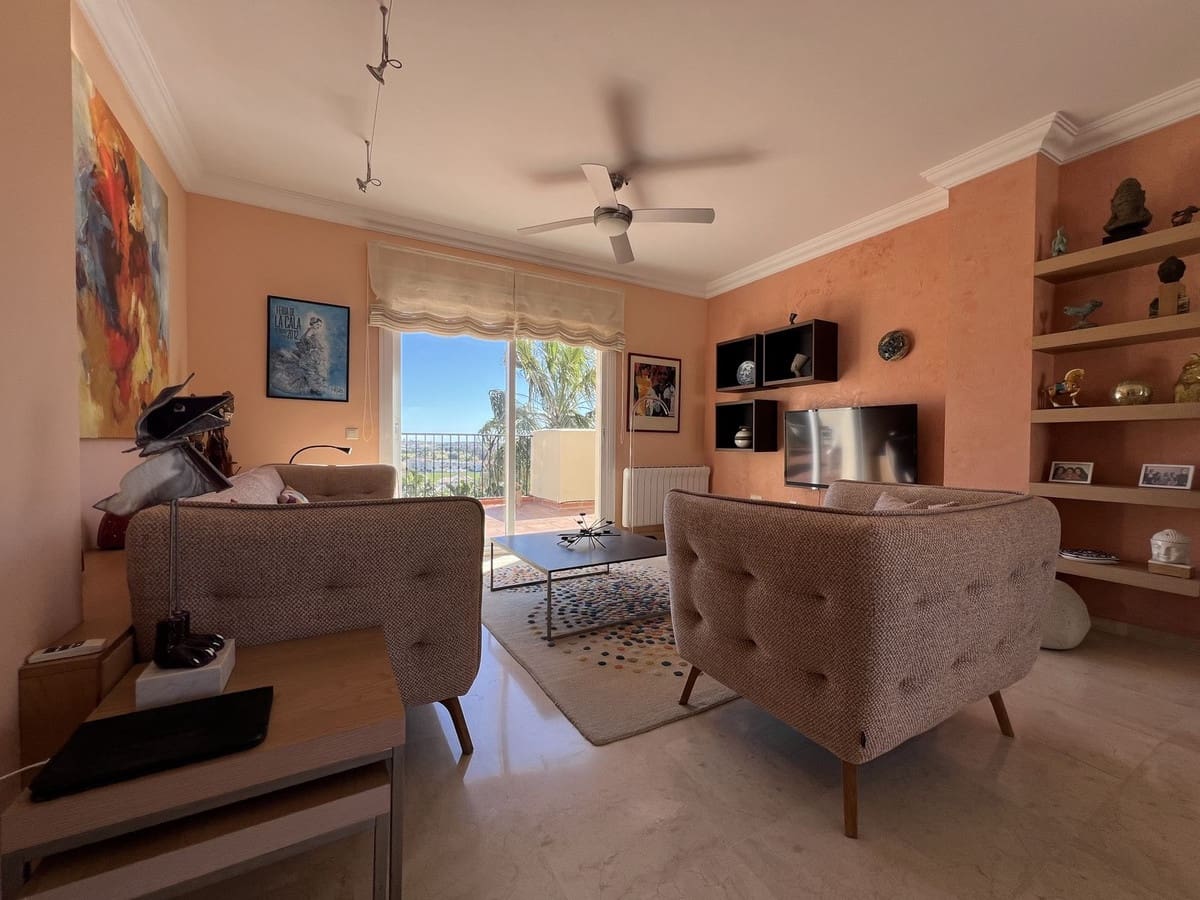 3 sypialnia Apartament na sprzedaż w La Cala Hills z basenem garażem - 660 000 € (Ref: 9976271)
