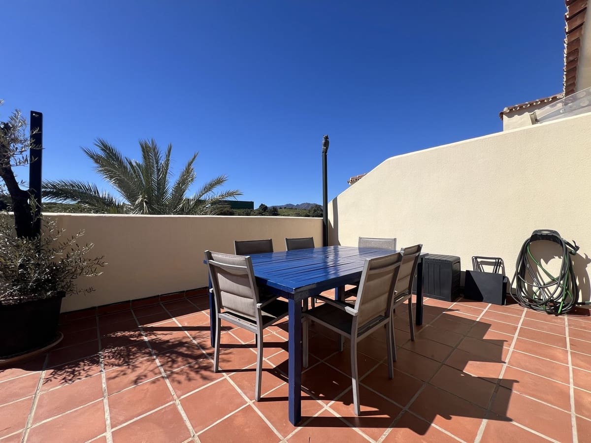 3 sypialnia Apartament na sprzedaż w La Cala Hills z basenem garażem - 660 000 € (Ref: 9976271)