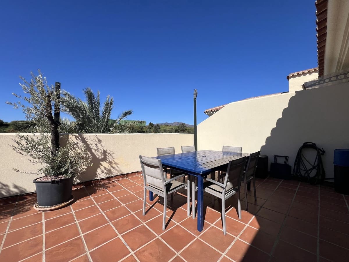 3 sypialnia Apartament na sprzedaż w La Cala Hills z basenem garażem - 660 000 € (Ref: 9976271)