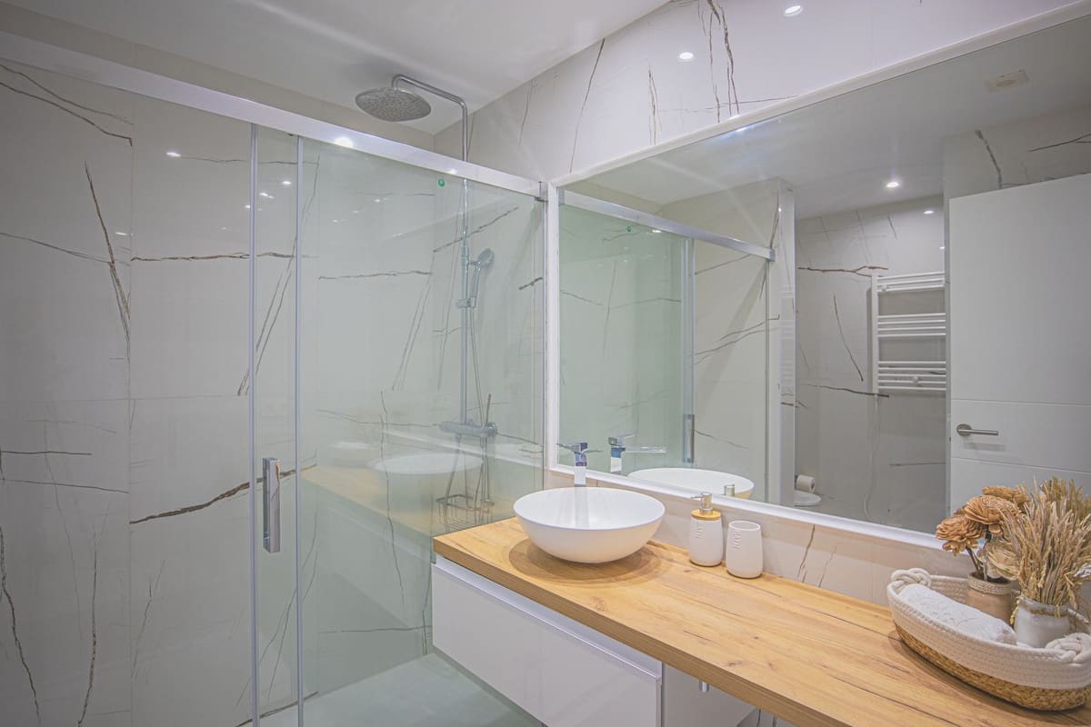 3 Zimmer Apartment zu verkaufen in Estepona mit Pool - 730.000 € (Ref: 9976272)