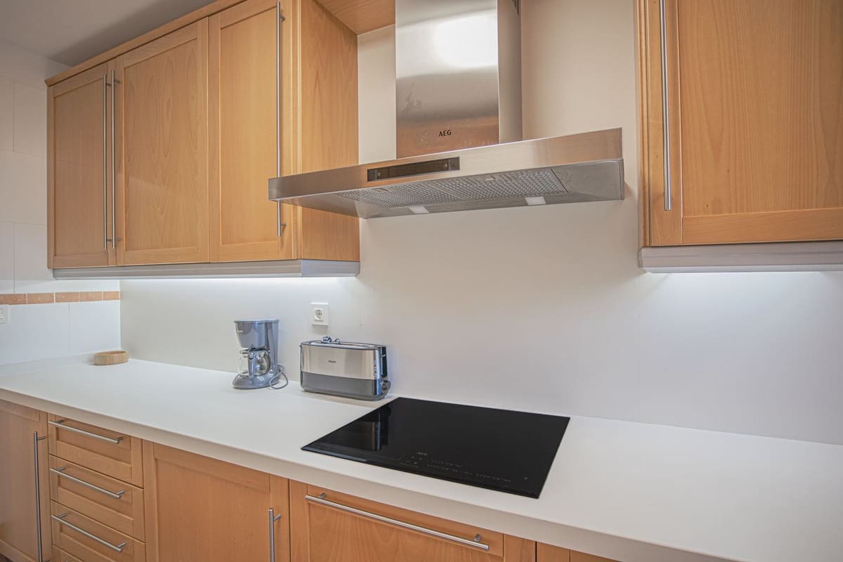 3 Zimmer Apartment zu verkaufen in Estepona mit Pool - 730.000 € (Ref: 9976272)