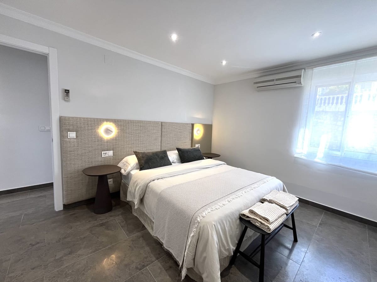4 makuuhuone Huoneisto myytävänä paikassa Fuengirola mukana uima-altaan - 690 000 € (Ref: 9976276)