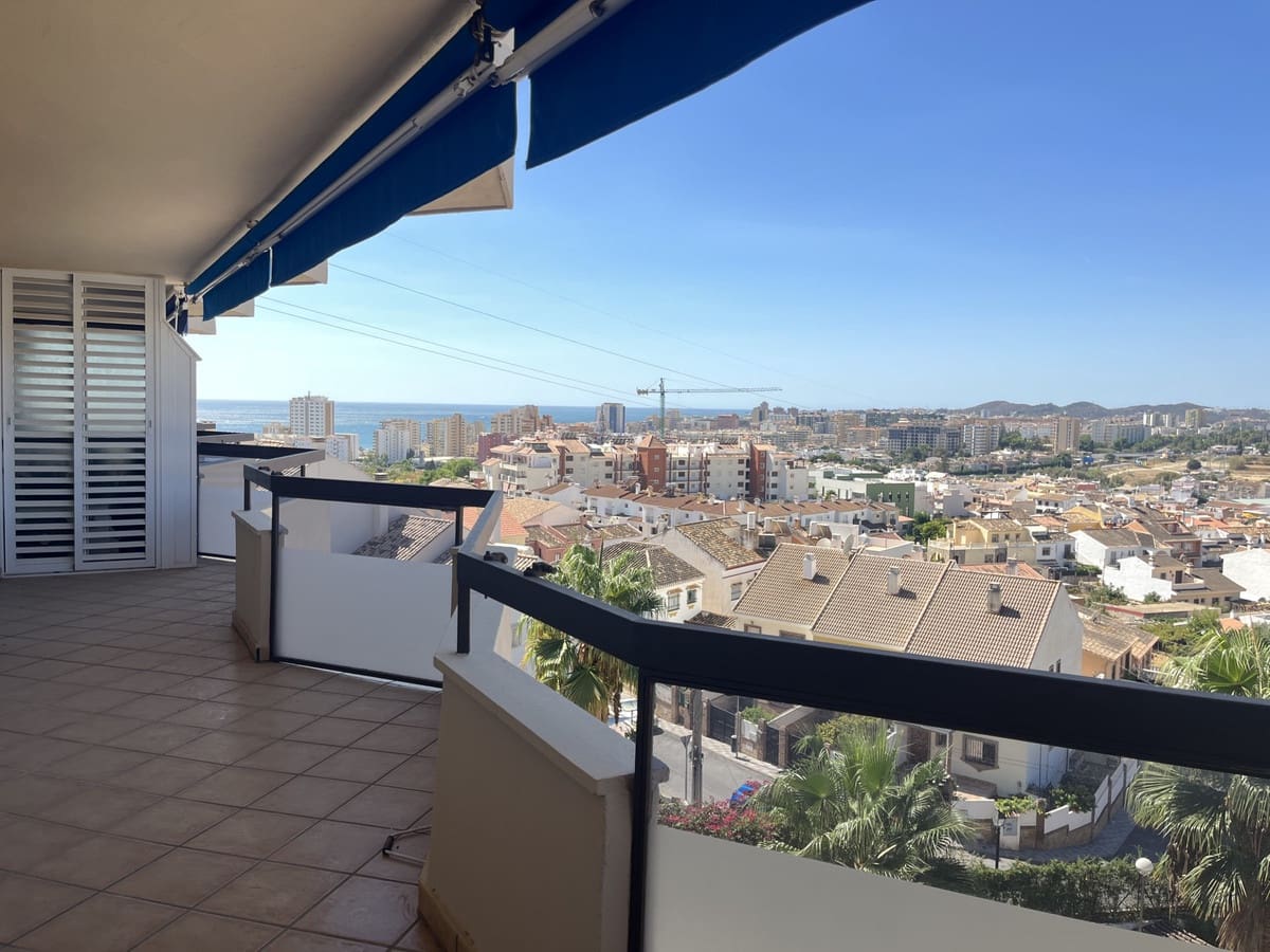 4 makuuhuone Huoneisto myytävänä paikassa Fuengirola mukana uima-altaan - 690 000 € (Ref: 9976276)
