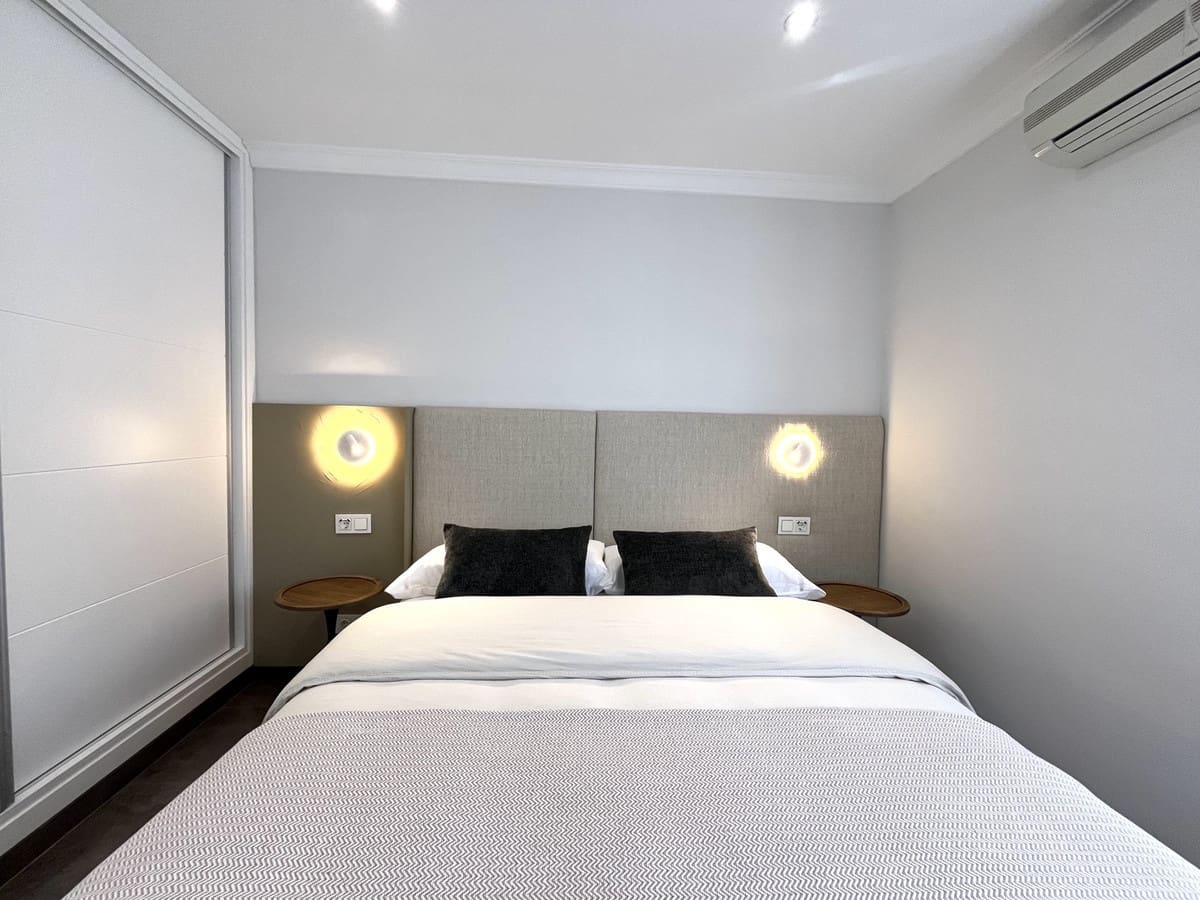4 makuuhuone Huoneisto myytävänä paikassa Fuengirola mukana uima-altaan - 690 000 € (Ref: 9976276)