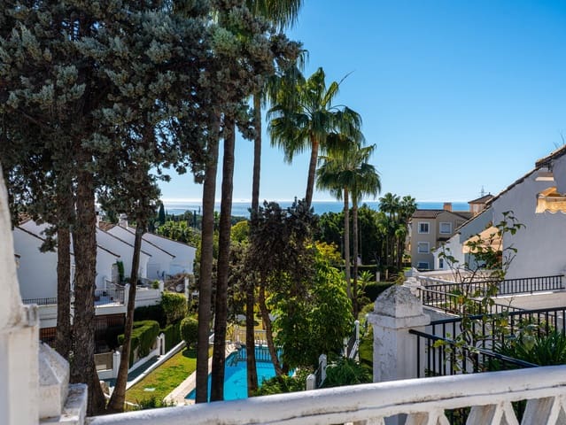3 soverom Villa til salgs i Golden Mile, Marbella med svømmebasseng - € 730 000 (Ref: 9976277)