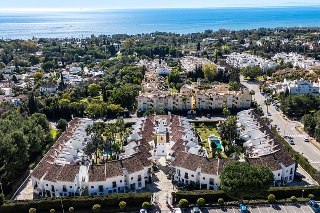 3 soverom Villa til salgs i Golden Mile, Marbella med svømmebasseng - € 730 000 (Ref: 9976277)