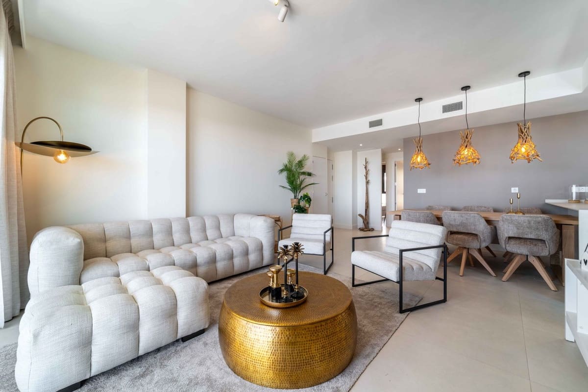 3 slaapkamer Appartement te koop in Fuengirola met zwembad - € 699.000 (Ref: 9976279)