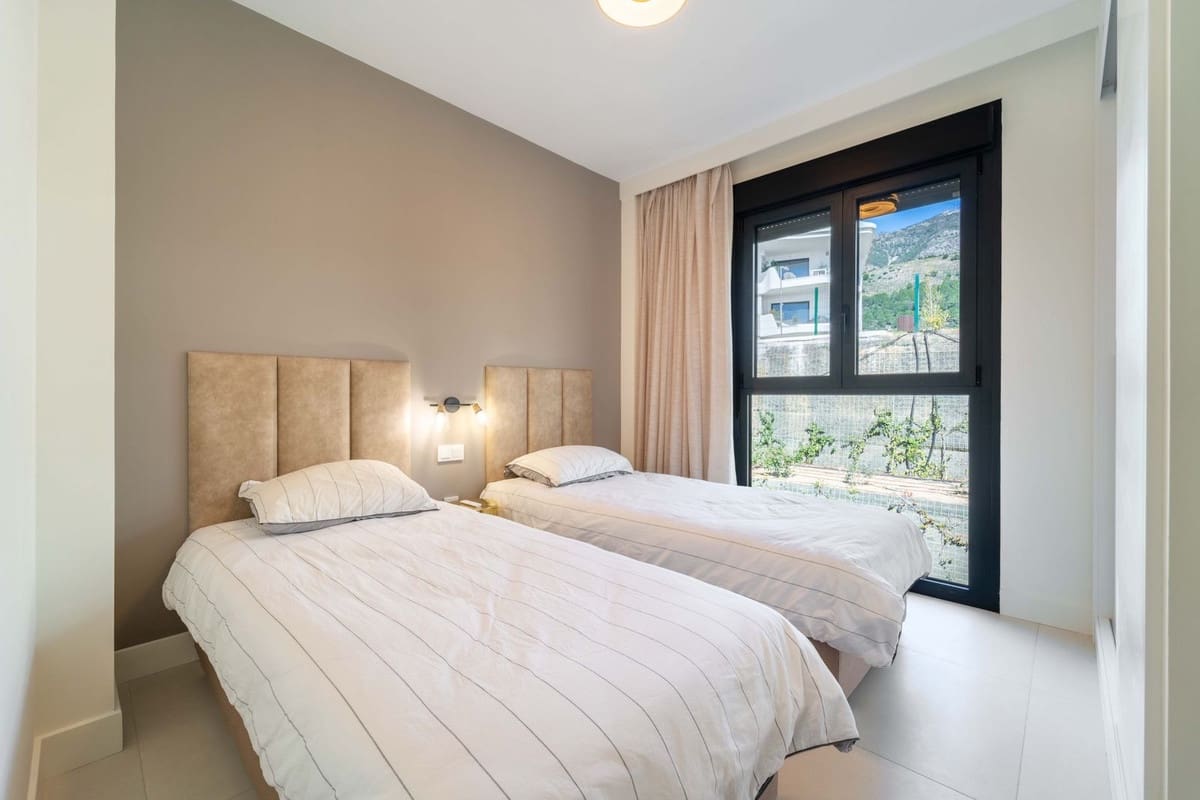 3 slaapkamer Appartement te koop in Fuengirola met zwembad - € 699.000 (Ref: 9976279)