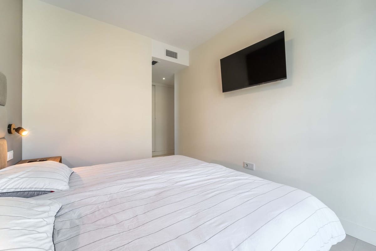3 slaapkamer Appartement te koop in Fuengirola met zwembad - € 699.000 (Ref: 9976279)