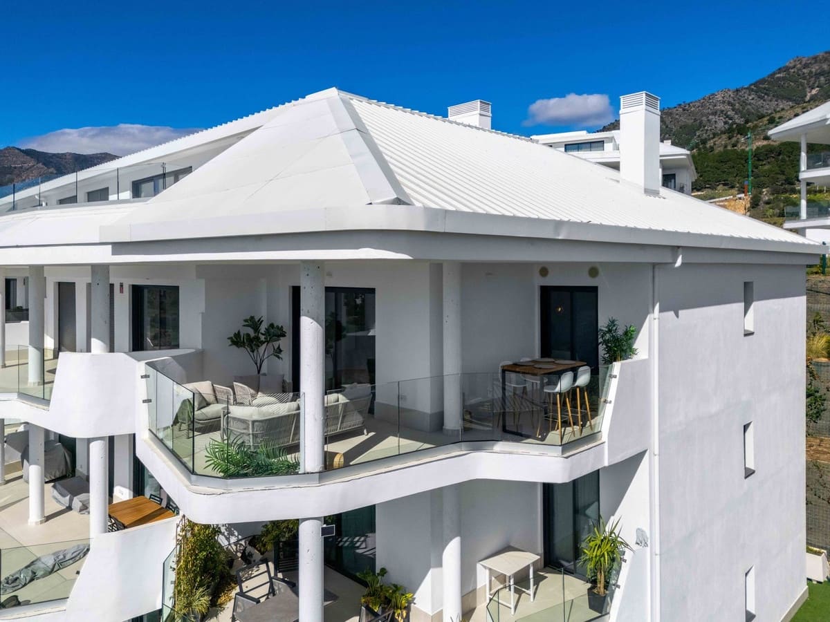 3 slaapkamer Appartement te koop in Fuengirola met zwembad - € 699.000 (Ref: 9976279)