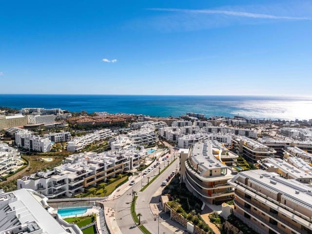 3 slaapkamer Appartement te koop in Fuengirola met zwembad - € 699.000 (Ref: 9976279)