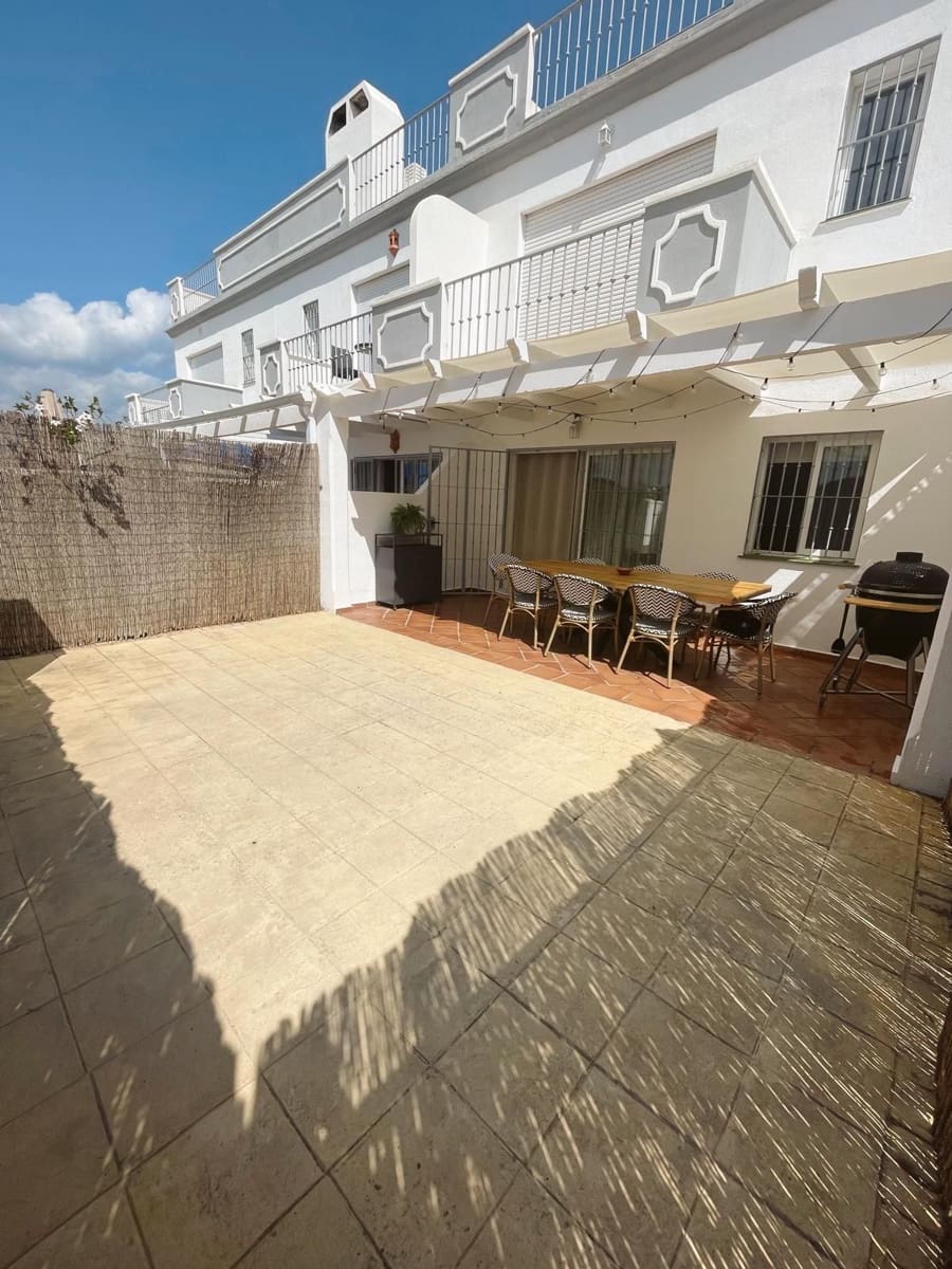 3 soverom Hus til salgs i Atalaya-Isdabe med svømmebasseng garasje - € 655 000 (Ref: 9976281)