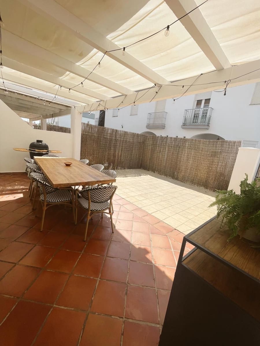 3 soverom Hus til salgs i Atalaya-Isdabe med svømmebasseng garasje - € 655 000 (Ref: 9976281)