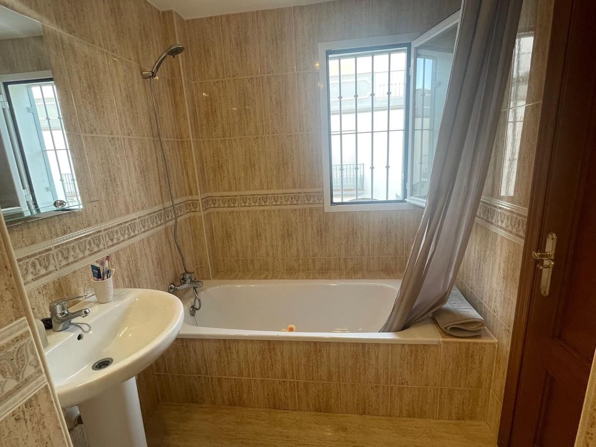 3 soverom Hus til salgs i Atalaya-Isdabe med svømmebasseng garasje - € 655 000 (Ref: 9976281)