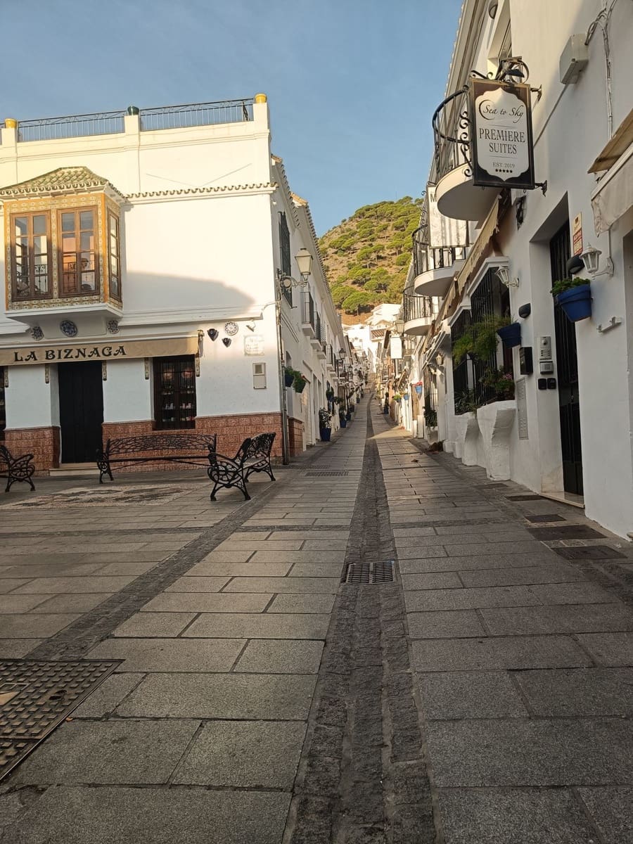 5 bedroom Semi-detached Villa for sale in Mijas - € 730,000 (Ref: 9976287)