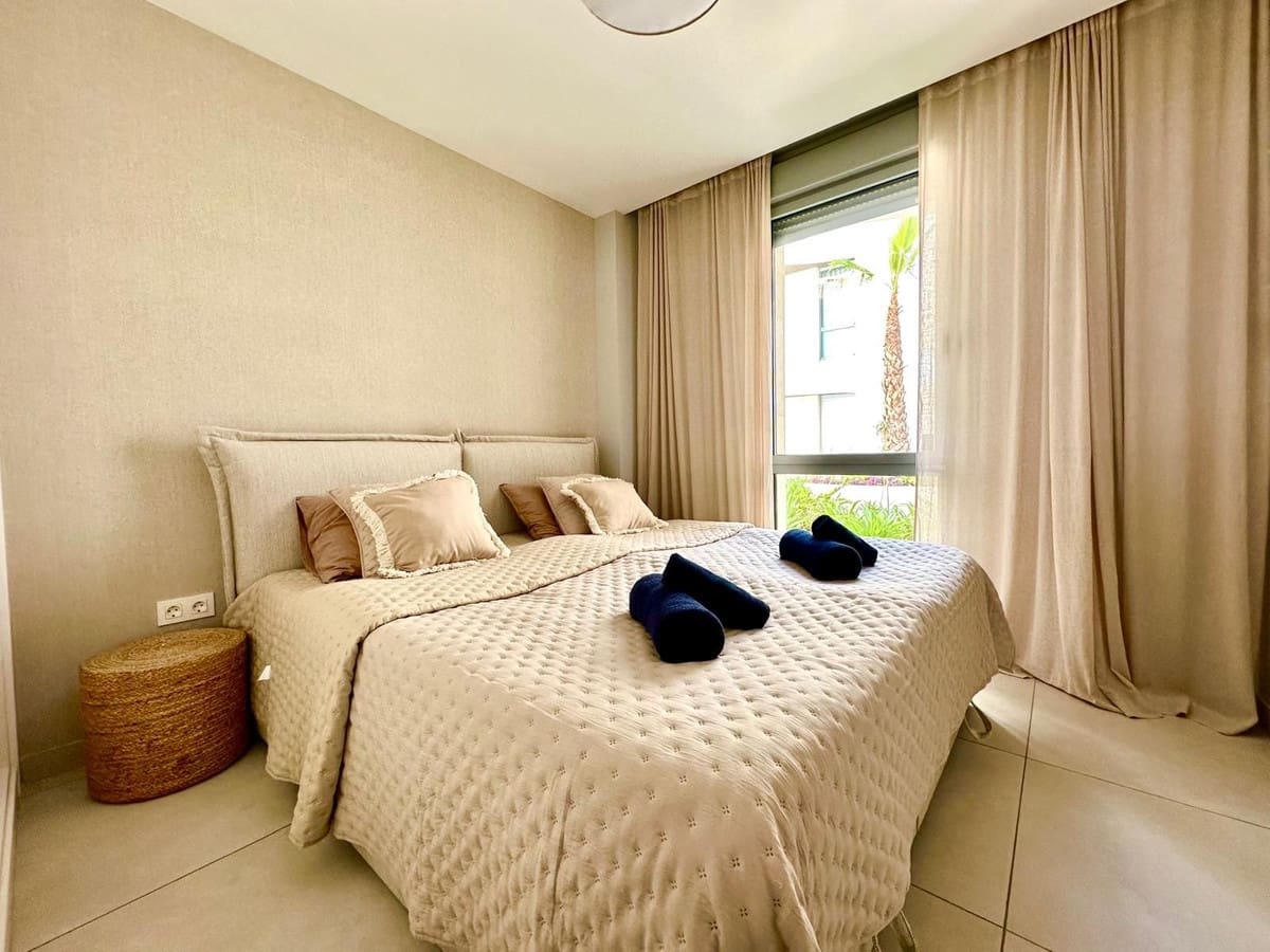 2 soverom Leilighet til salgs i Elviria med svømmebasseng - € 699 000 (Ref: 9976289)
