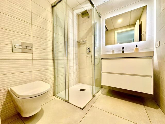 2 soverom Leilighet til salgs i Elviria, Marbella med svømmebasseng - € 699 000 (Ref: 9976289)