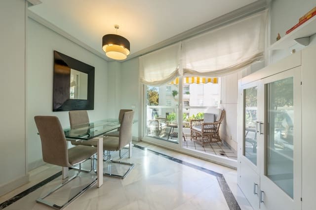 2 quarto Apartamento para venda em Marbella com piscina - 660 000 € (Ref: 9976296)