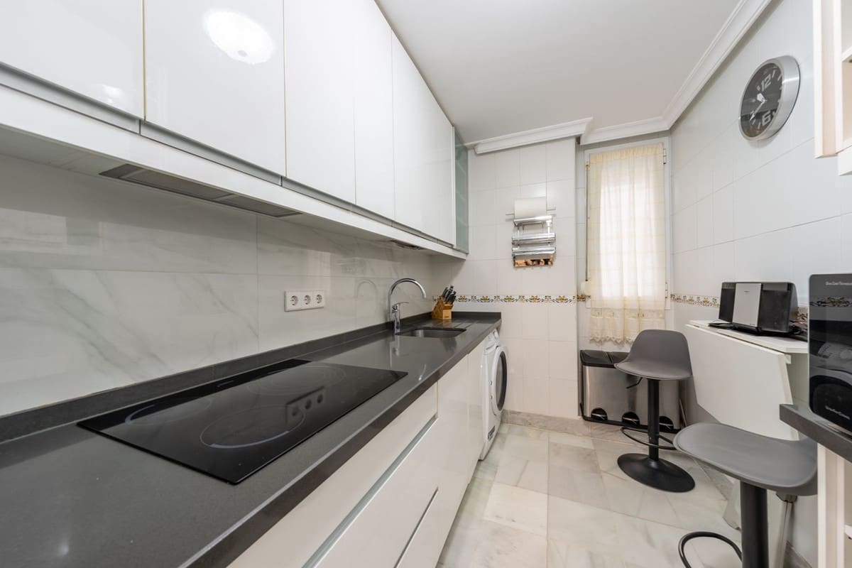 2 quarto Apartamento para venda em Marbella com piscina - 660 000 € (Ref: 9976296)