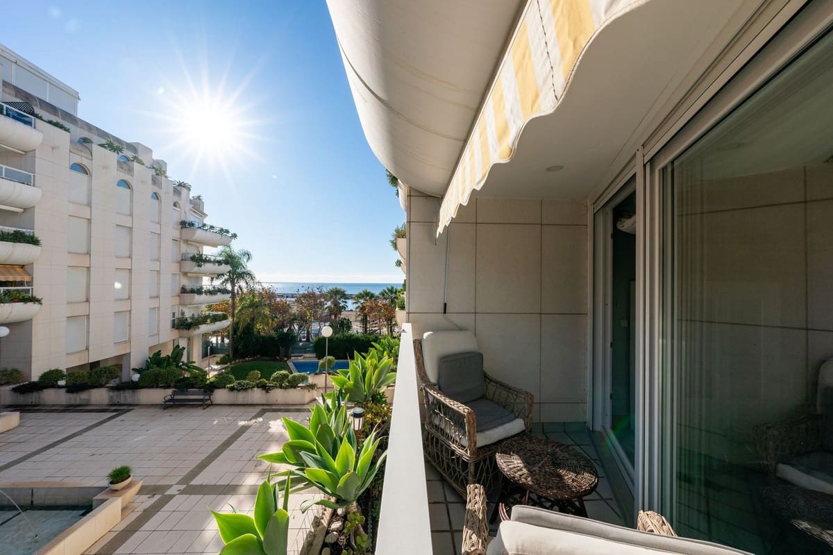 2 quarto Apartamento para venda em Marbella com piscina - 660 000 € (Ref: 9976296)