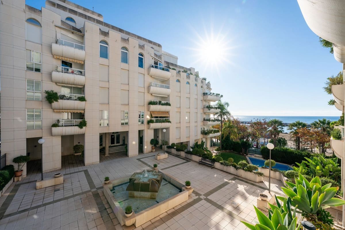 2 quarto Apartamento para venda em Marbella com piscina - 660 000 € (Ref: 9976296)
