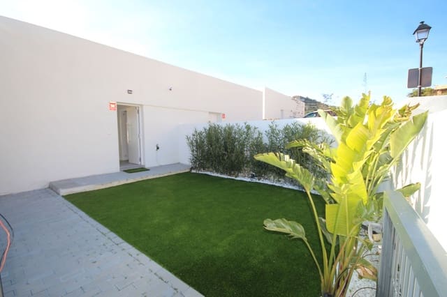 3 soverom Kjedet enebolig til salgs i Riviera del Sol, Mijas med svømmebasseng - € 735 000 (Ref: 9976298)