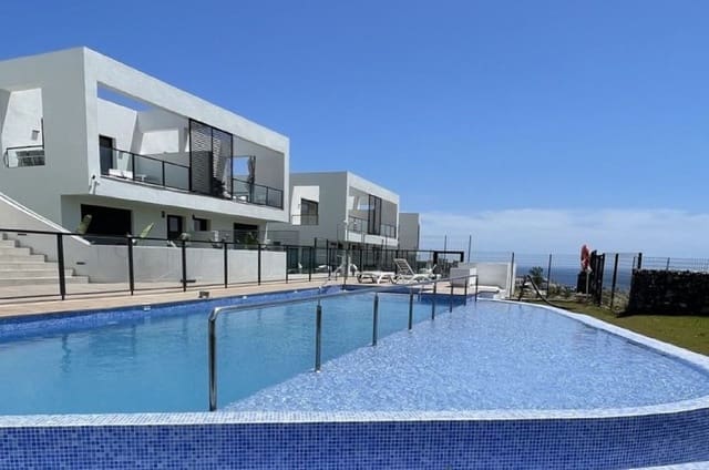 3 soverom Kjedet enebolig til salgs i Riviera del Sol, Mijas med svømmebasseng - € 735 000 (Ref: 9976298)