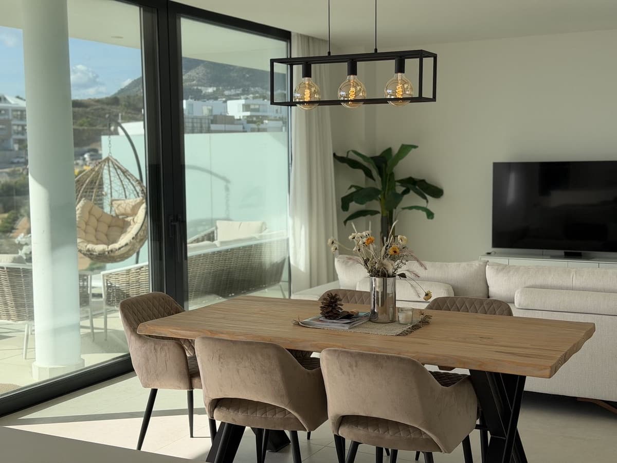 2 soveværelse Lejlighed til salg i Benalmadena med swimmingpool - € 650.000 (Ref: 9976300)