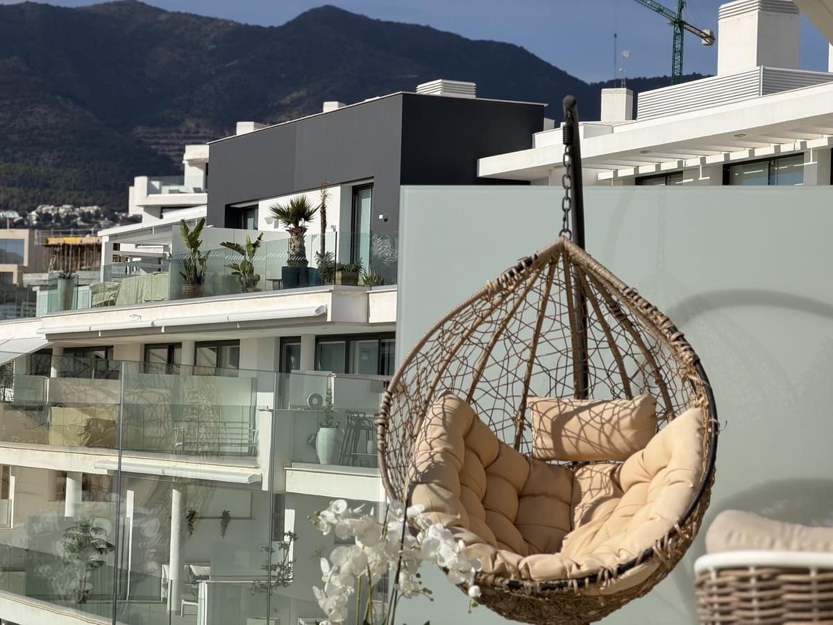 2 soveværelse Lejlighed til salg i Benalmadena med swimmingpool - € 650.000 (Ref: 9976300)