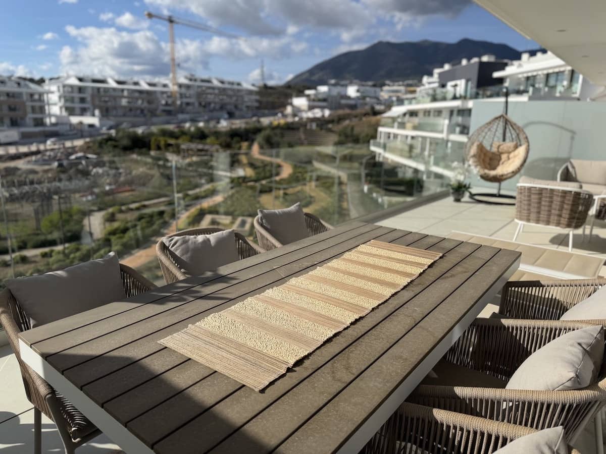 2 soveværelse Lejlighed til salg i Benalmadena med swimmingpool - € 650.000 (Ref: 9976300)