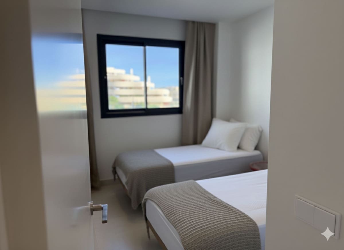 2 soveværelse Lejlighed til salg i Benalmadena med swimmingpool - € 650.000 (Ref: 9976300)