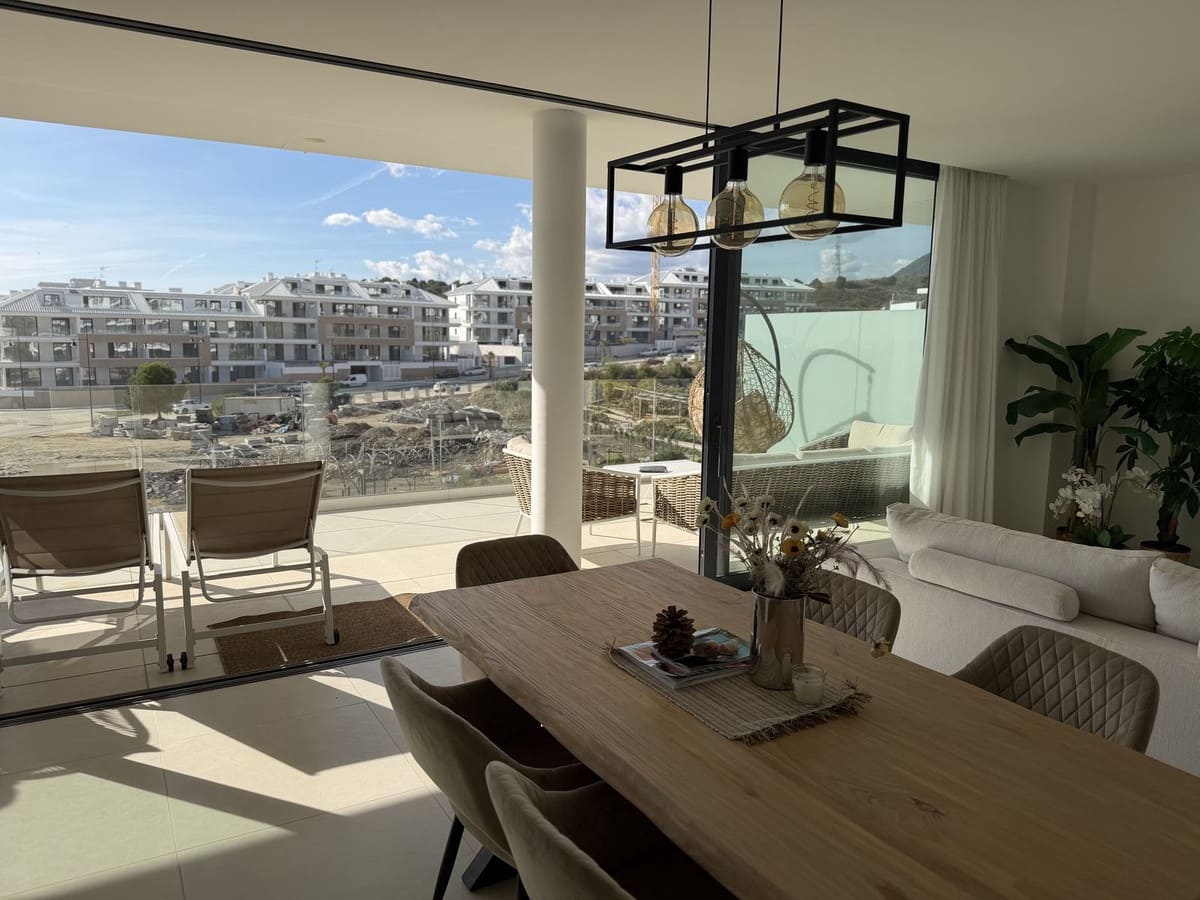 2 soveværelse Lejlighed til salg i Benalmadena med swimmingpool - € 650.000 (Ref: 9976300)