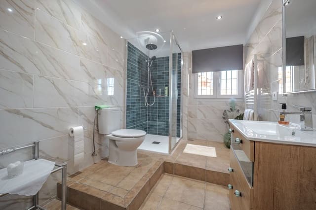 5 soveværelse Villa til salg i Alhaurín el Grande med swimmingpool garage - € 695.000 (Ref: 9976302)