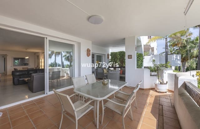 3 soveværelse Lejlighed til salg i Nueva Andalucia, Marbella med swimmingpool garage - € 696.500 (Ref: 9976303)