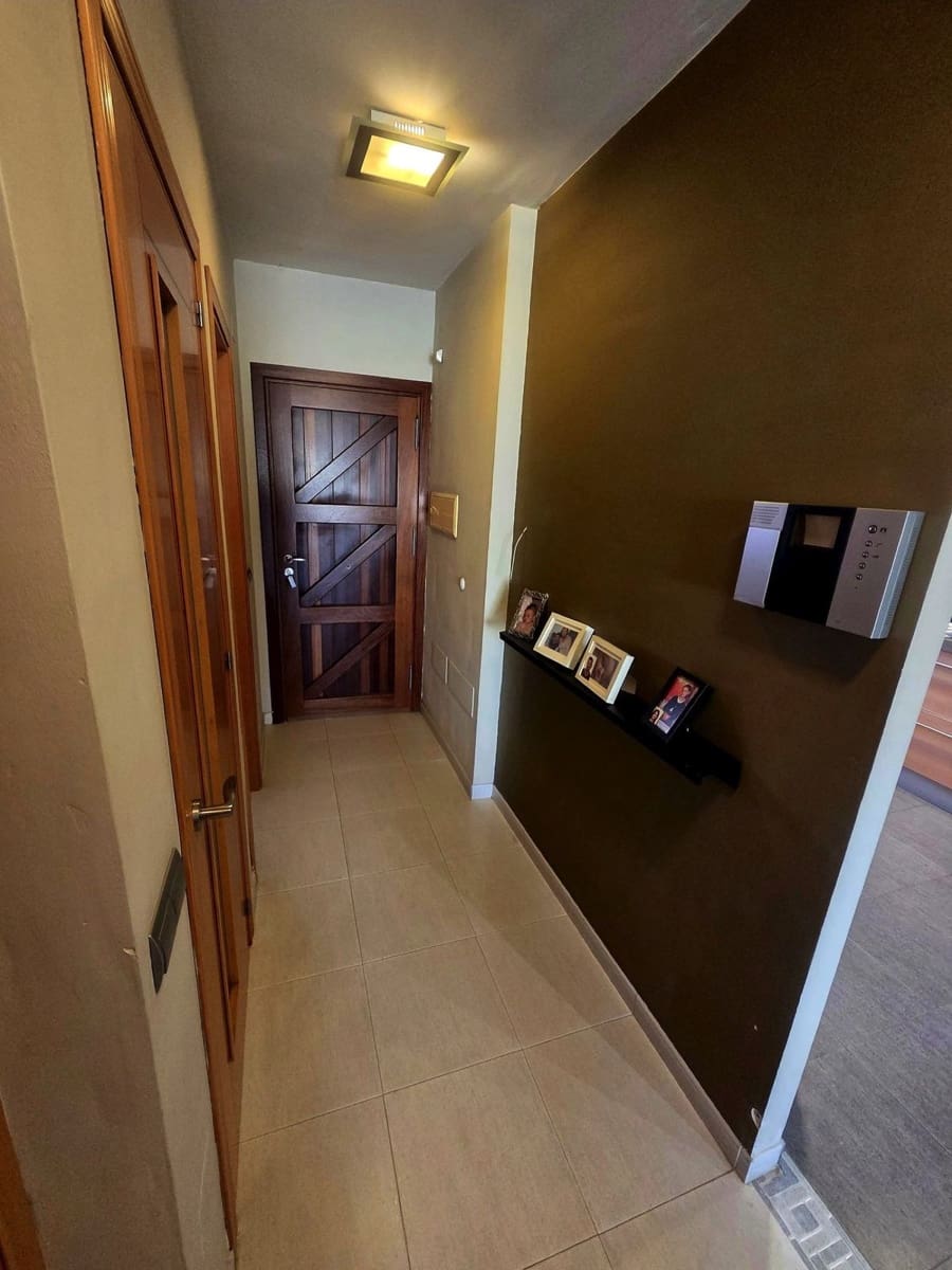 3 soverom Kjedet enebolig til salgs i Estepona med garasje - € 740 000 (Ref: 9976304)