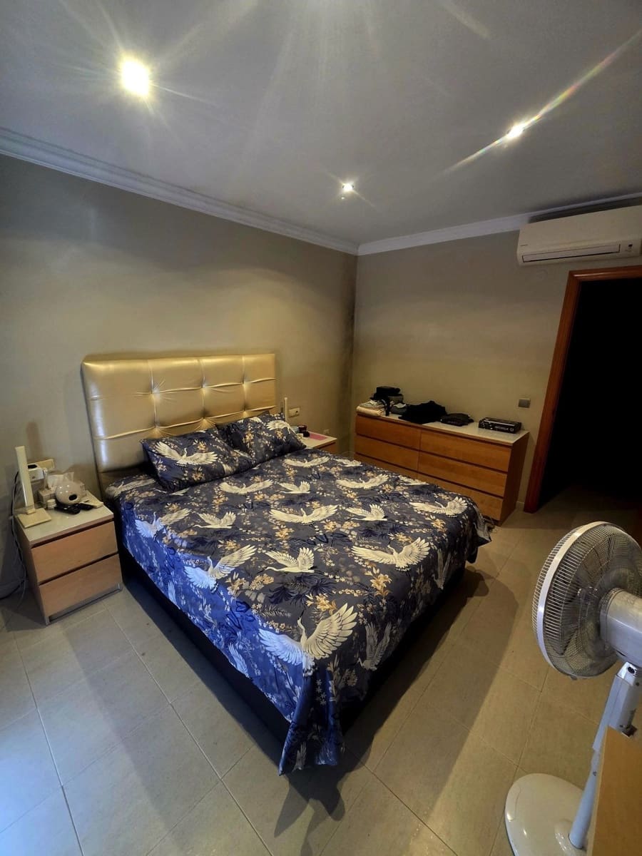 3 soverom Kjedet enebolig til salgs i Estepona med garasje - € 740 000 (Ref: 9976304)