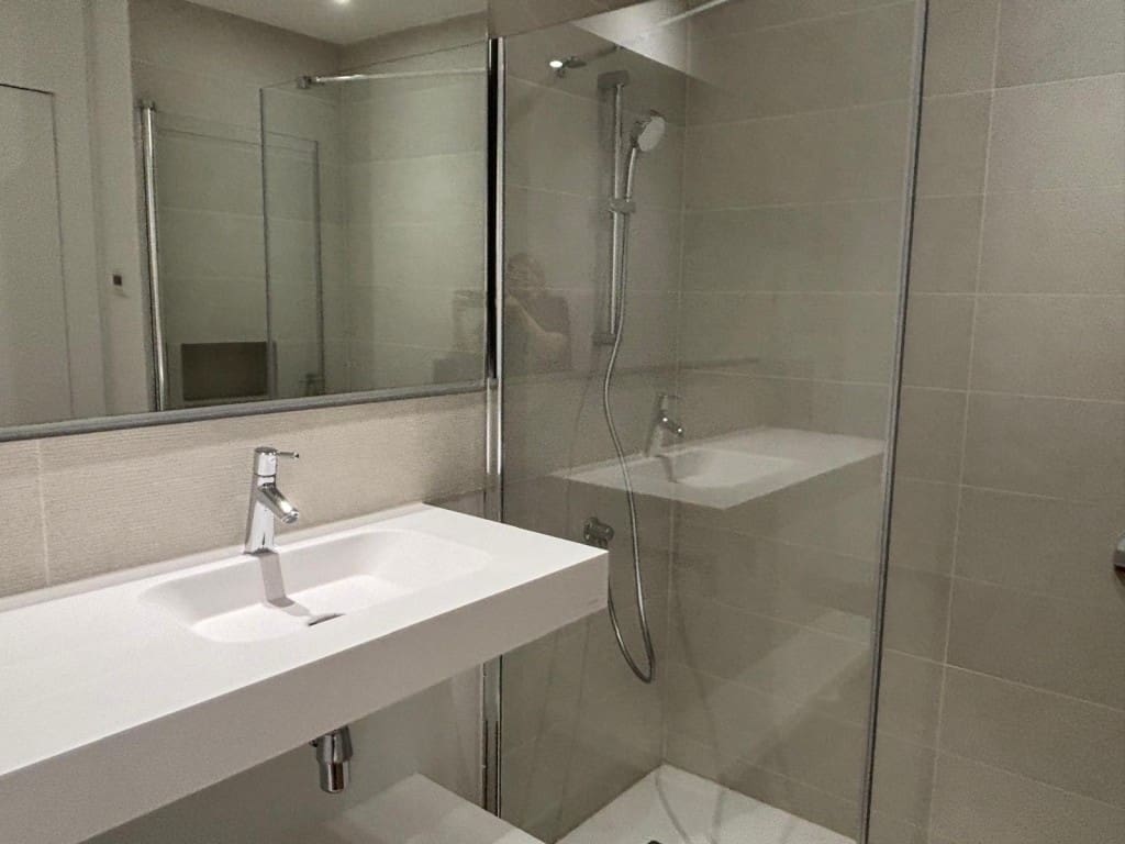 2 soveværelse Lejlighed til salg i Fuengirola med swimmingpool - € 699.000 (Ref: 9976305)