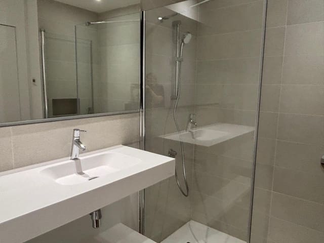 2 soveværelse Lejlighed til salg i Fuengirola med swimmingpool - € 699.000 (Ref: 9976305)