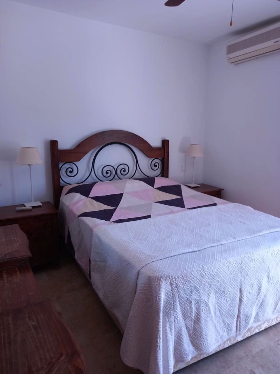 3 soverom Hus til salgs i Estepona med svømmebasseng - € 725 000 (Ref: 9976306)