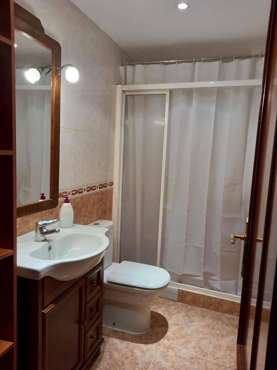3 soverom Hus til salgs i Estepona med svømmebasseng - € 725 000 (Ref: 9976306)