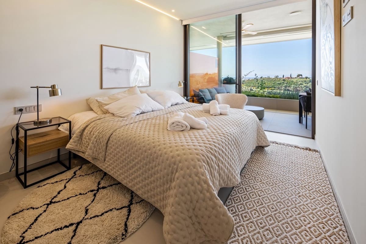 2 soveværelse Lejlighed til salg i Fuengirola med swimmingpool garage - € 699.000 (Ref: 9976307)
